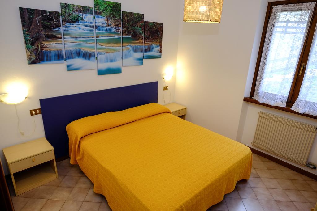 Residence Alessio เบซเซ็กกา ภายนอก รูปภาพ