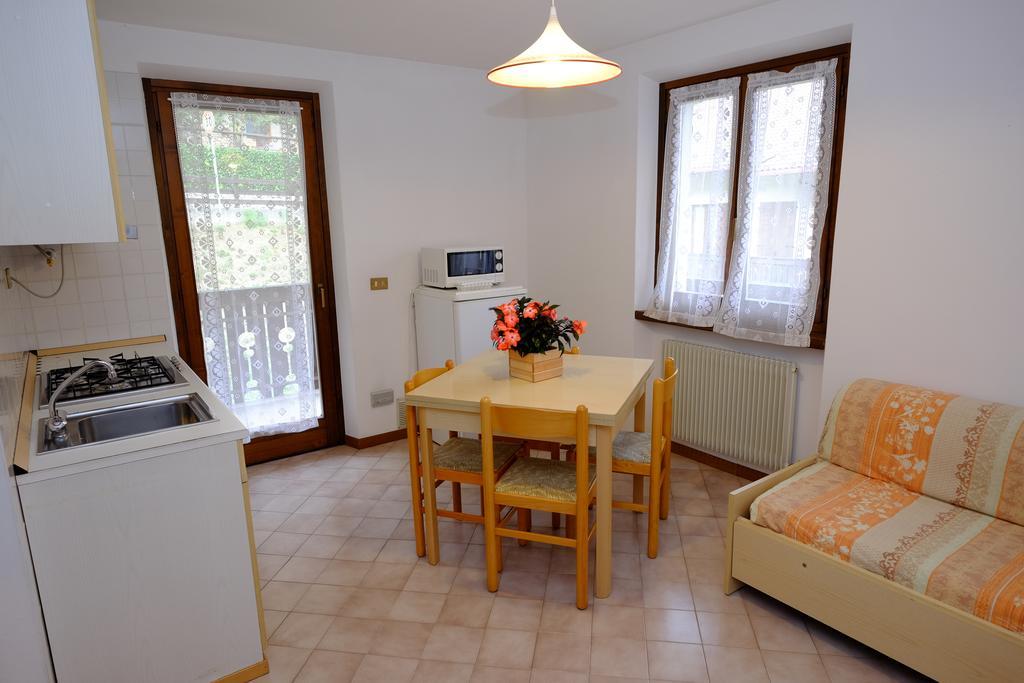 Residence Alessio เบซเซ็กกา ภายนอก รูปภาพ